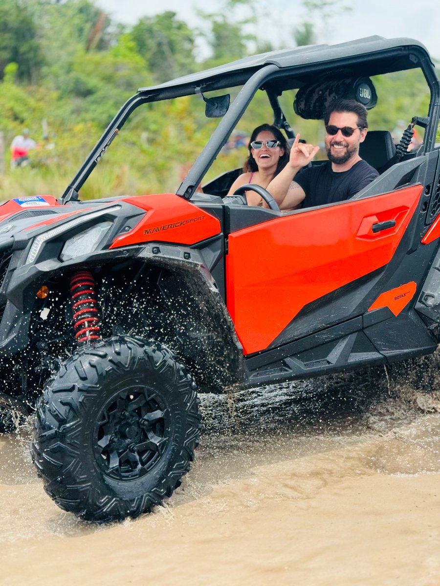 Passeio de UTV