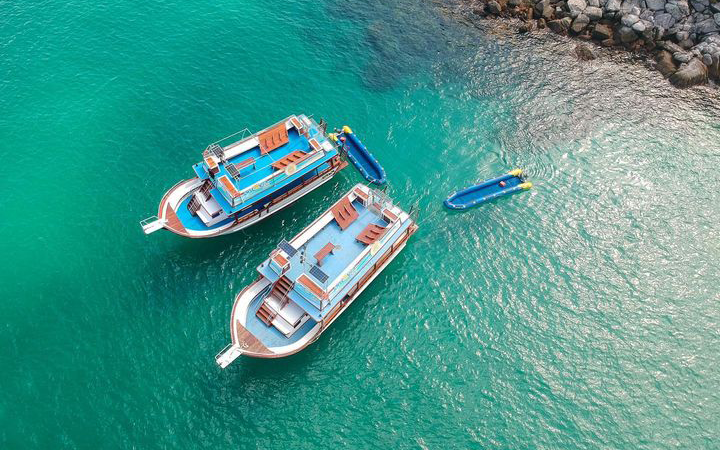 Passeio de Barco em Arraial do Cabo: Experiência Inesquecível