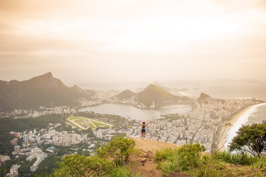 Nascer do Sol Morro Dois Irmãos 