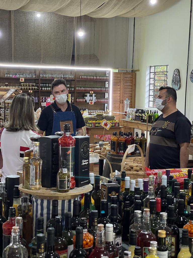 PEDRA REDONDA + TOUR PERSONALIZADO EXCLUSIVO (02 PESSOAS)