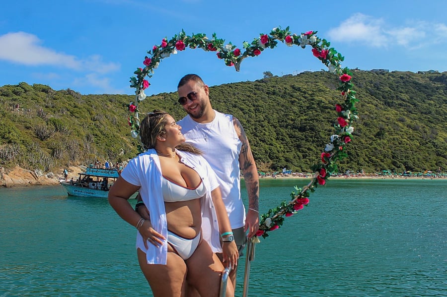 Passeio com coração em Arraial do Cabo