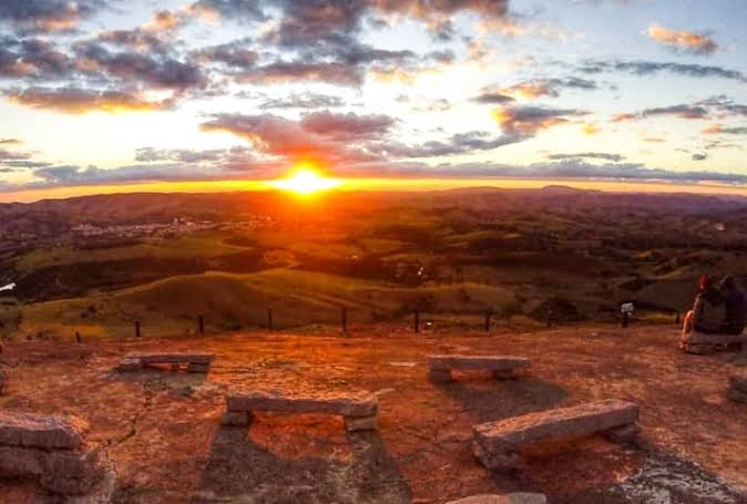 Pôr do Sol, pedra da bela vista