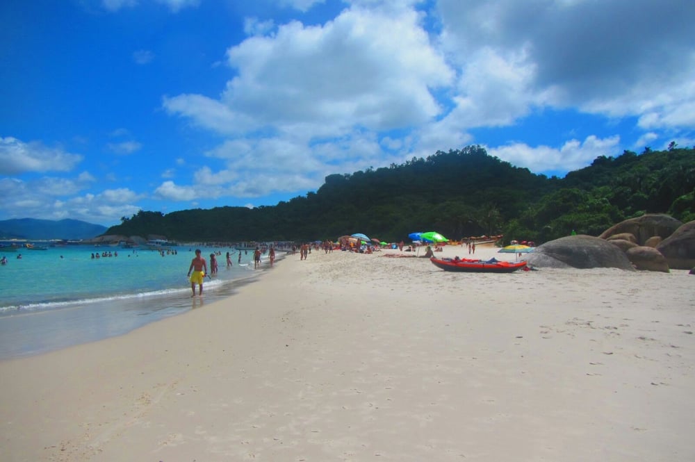 ILHA DO CAMPECHE DE LANCHA