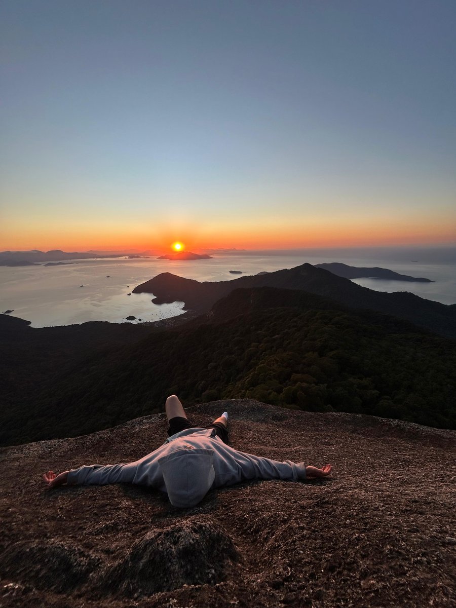 Trilha do Pico do Papagaio
