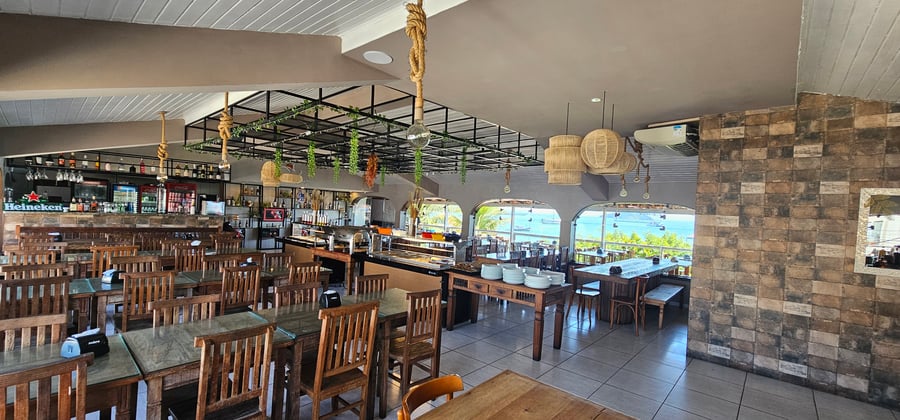 Mesa para 4 Pessoas em ambiente acolhedor!