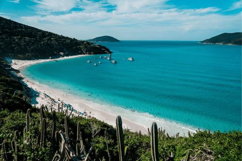 Os Benefícios de Usar um Serviço de Transfer do Rio Para Arraial do Cabo