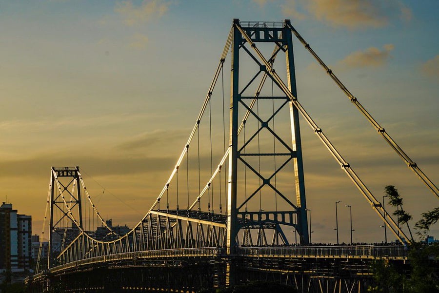 Ponte hercilio luz - centro de floripa