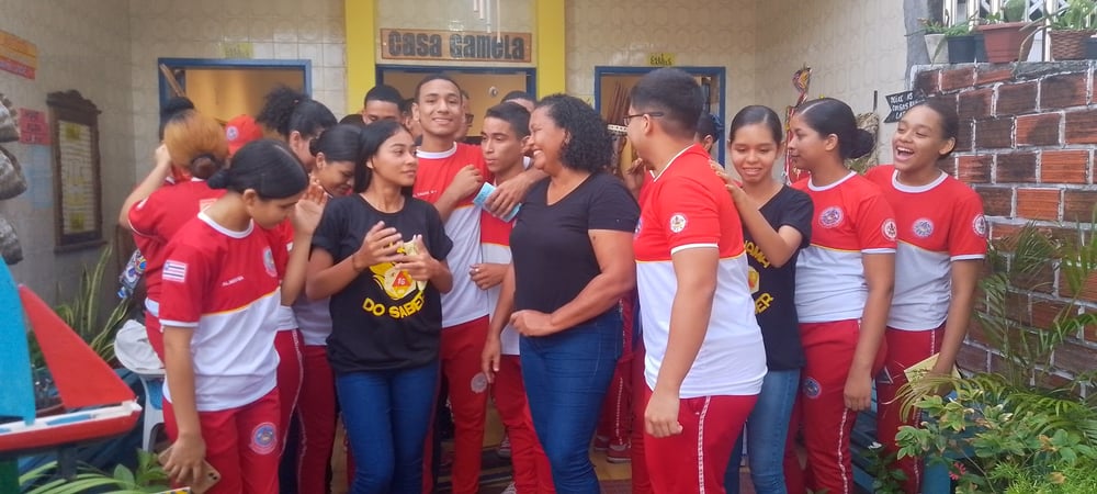 Condução à Galeria de Arte aos alunos do Colégio Guanabara em São José de Ribamar