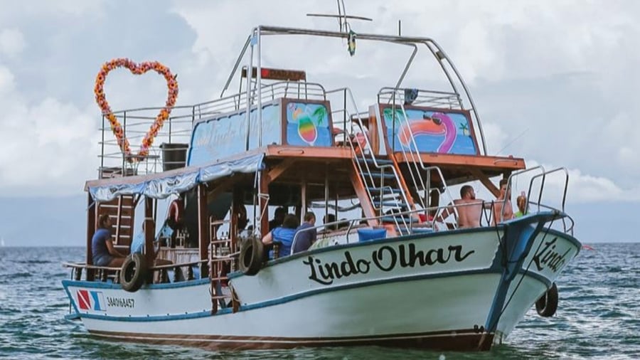 Escuna Lindo Olhar - o nosso passeio de escuna mais vendido em Paraty! 