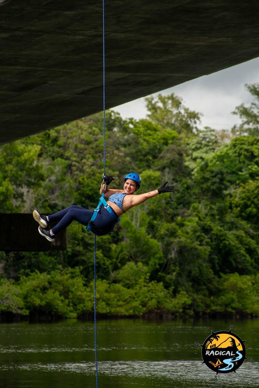 Rapel na ponte de Santa Cruz