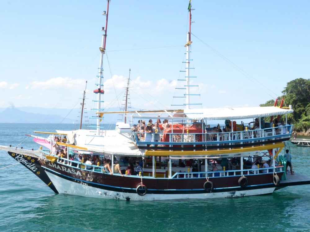 Passeio de Escuna - Baia de Paraty