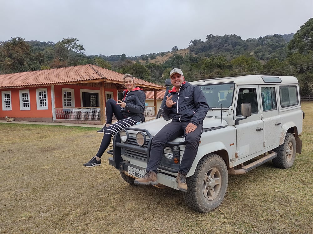 Land Rover Defender 