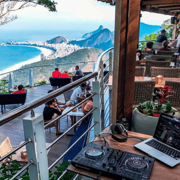 Rio de Janeiro um roteiro de passeio sob medida pra você