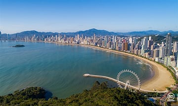 Tranfer Aeroporto de Florianópolis - Hotéis Balneário Camboriú e Itapema