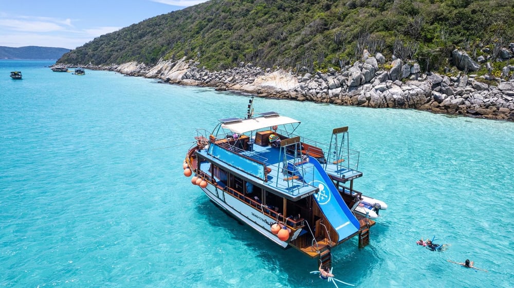BARCO TURQUESA