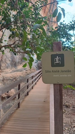 Sítio Atelie com vestígios Humanos