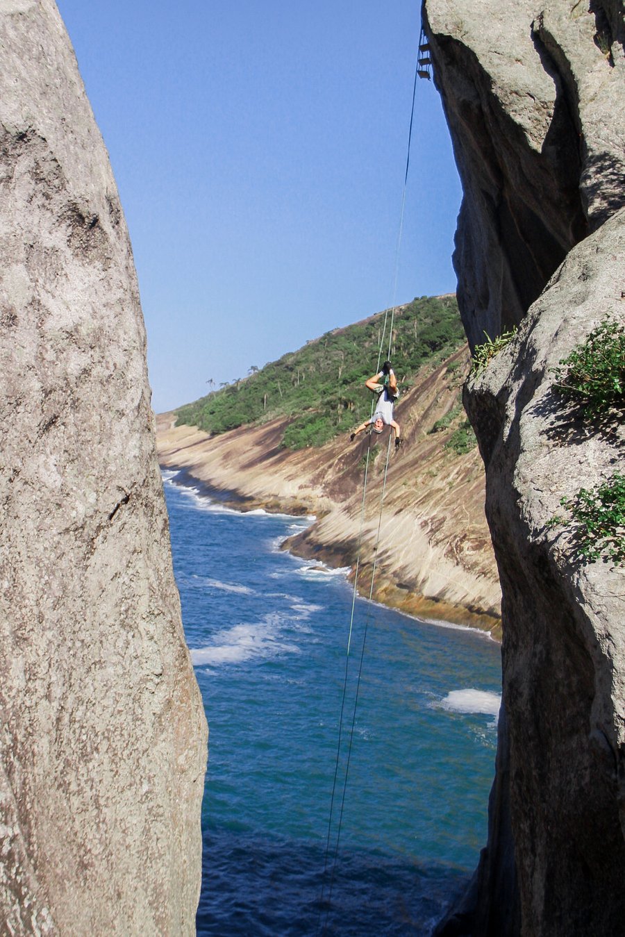 Rapel na enseada do Bananal