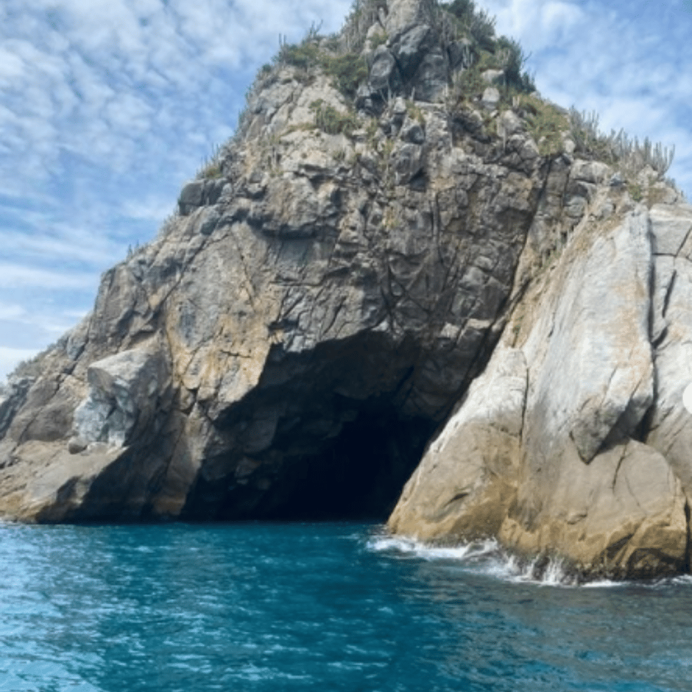 Passeio De Barco