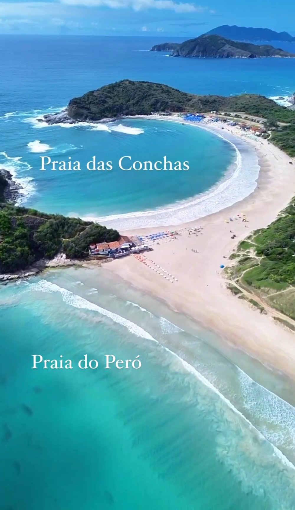 Vôo de Paramotor na Praia das Conchas (Cabo Frio) - @OndaArraial