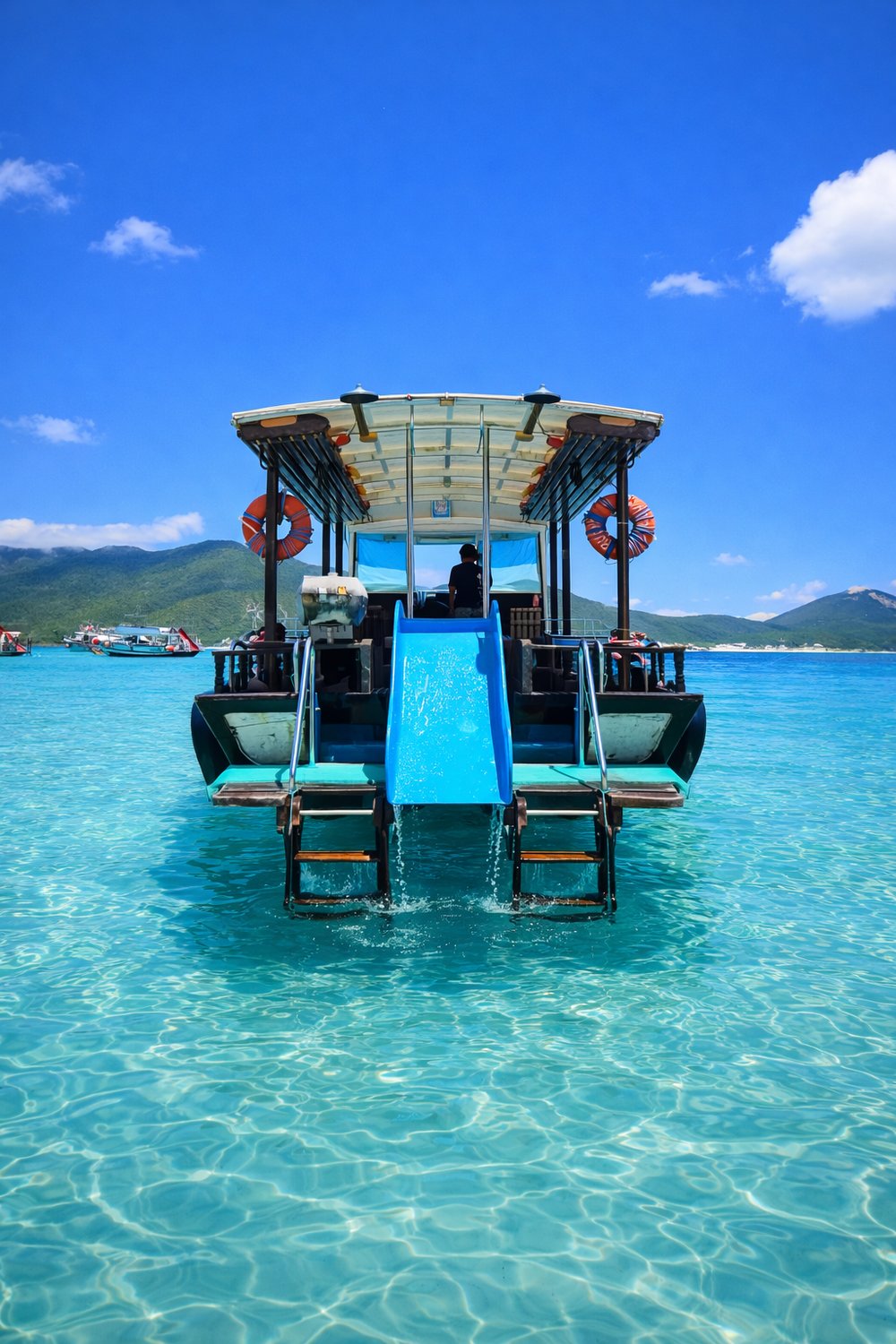 Passeio de Barco Exclusivo em Arraial do Cabo