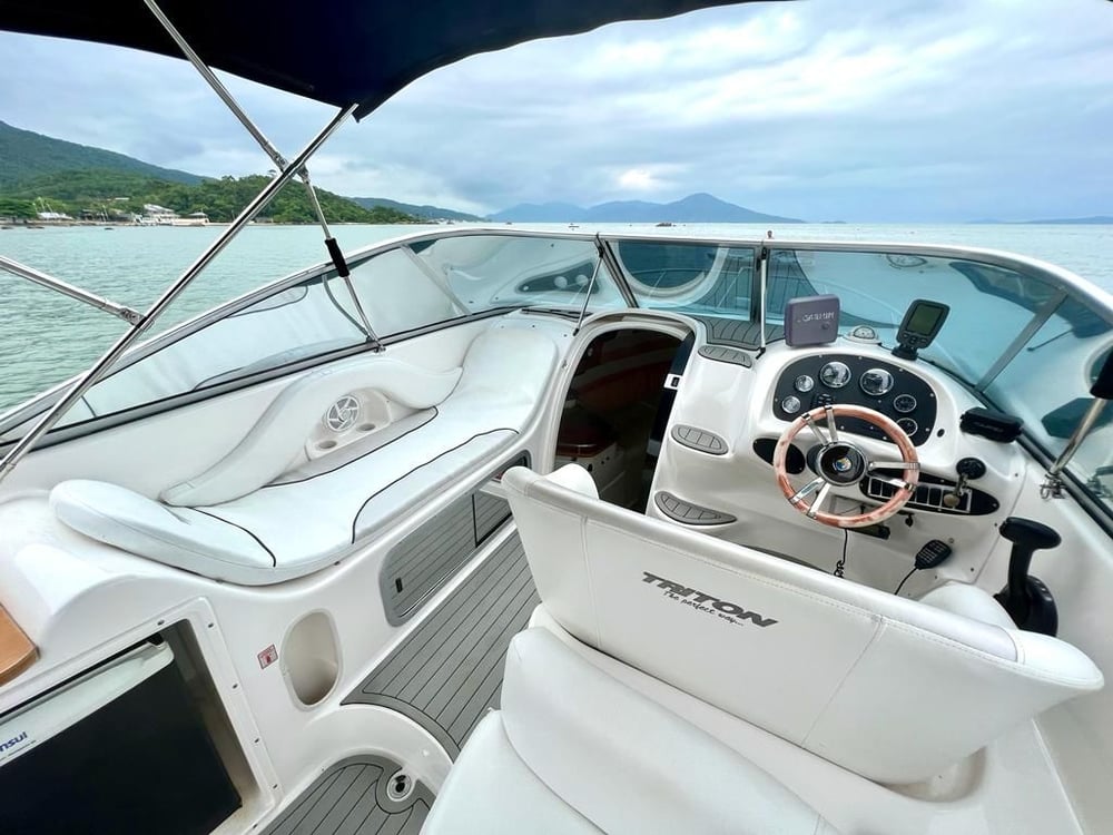 Baia Norte │TRITON 280 M │09 Pessoas │