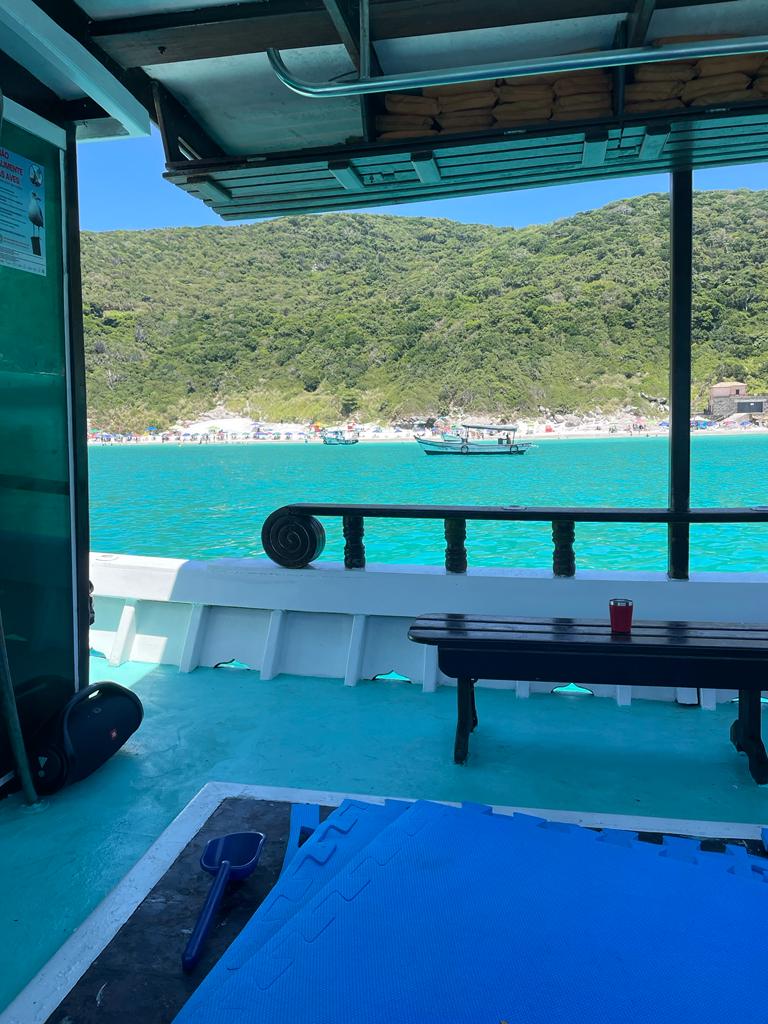 Passeio de Barco Exclusivo em Arraial do Cabo