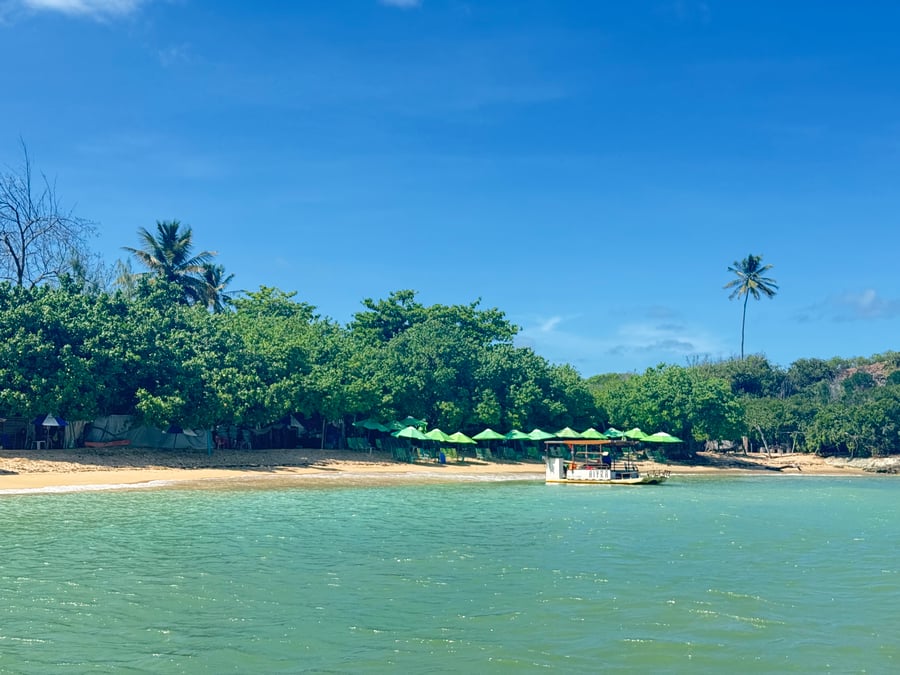 Praia da Ferradura Ilha