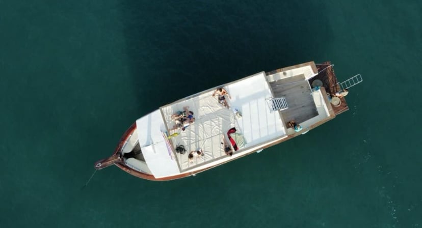 Fotos da embarcação