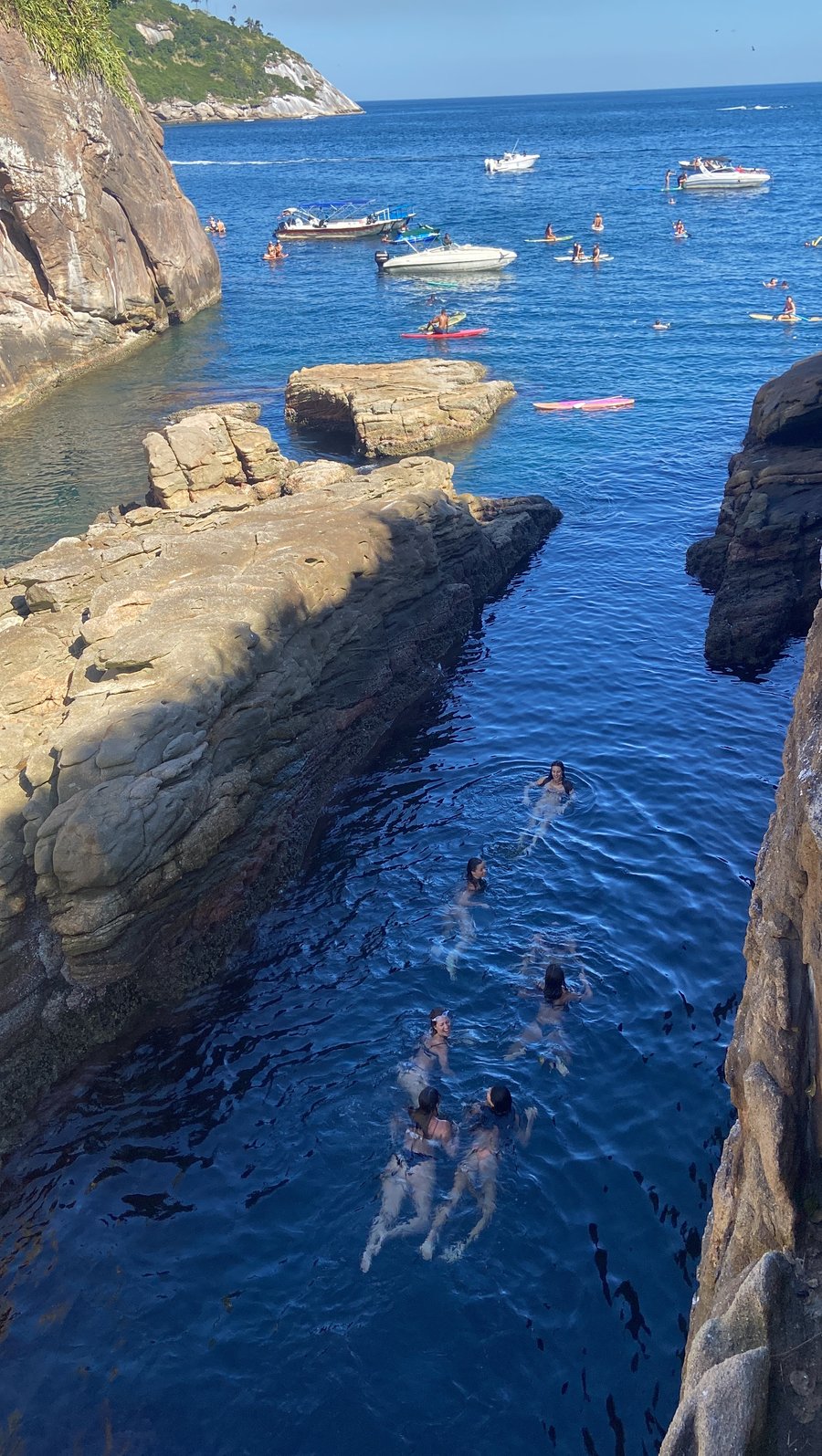 Tour Ilha das Tijucas