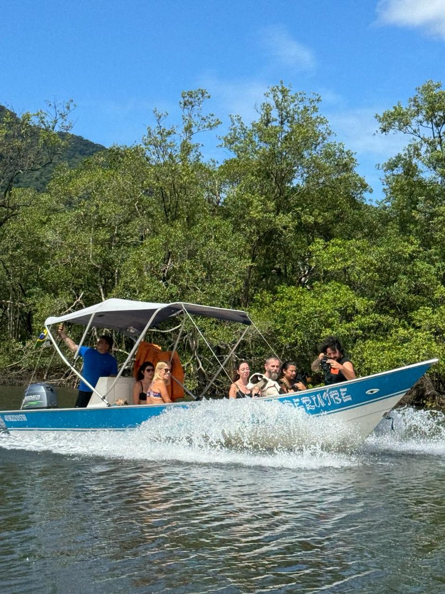 Aventura na praia Peruíbe