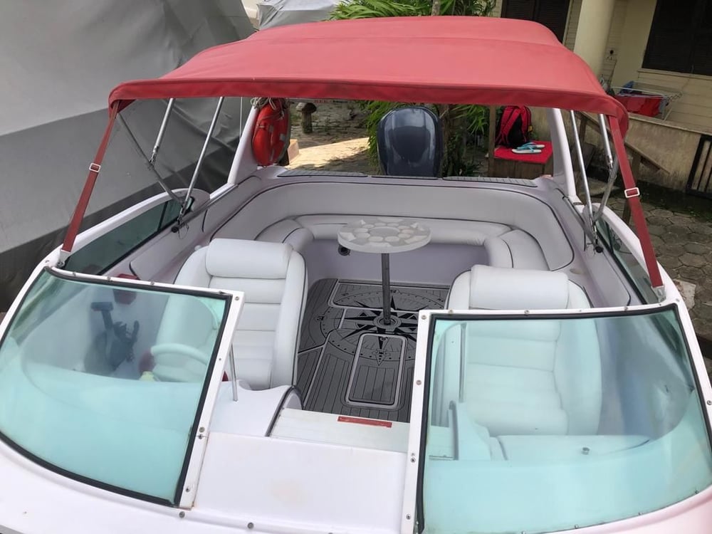 Baia Norte │MAGNA 260 MK │8 Pessoas 