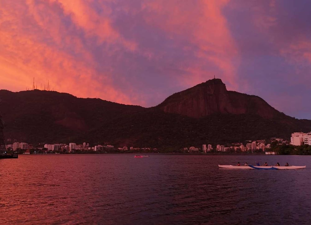 Canoa Havaiana no Rio de Janeiro - Lagoa - Kmon Adventure