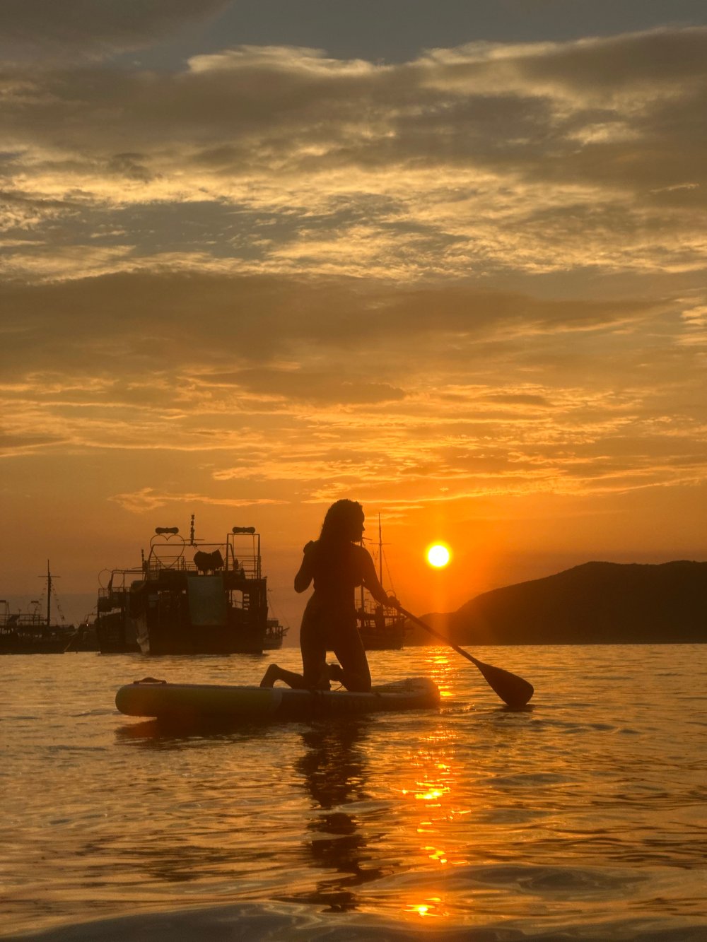 Remada no nascer do Sol Arraial do Cabo