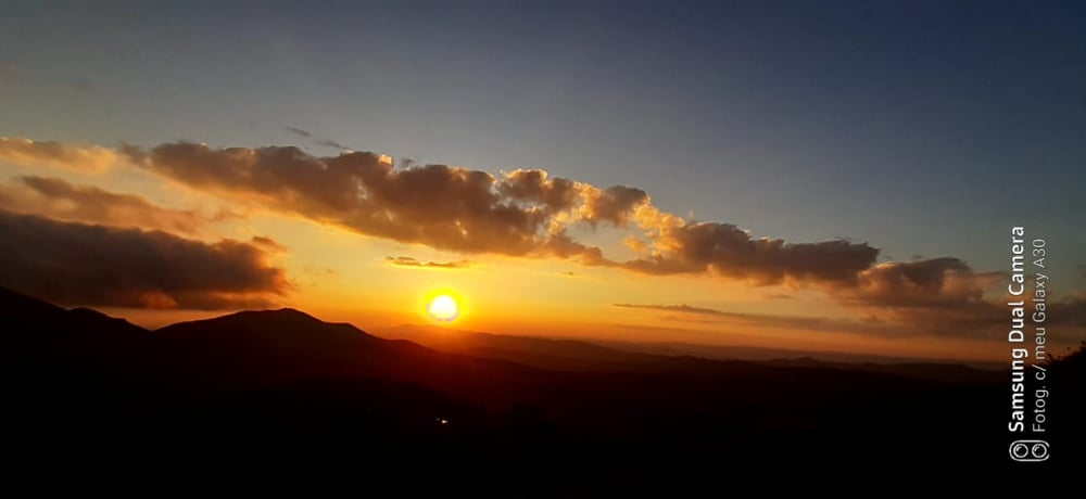 Roteiro Por do Sol nas Montanhas 