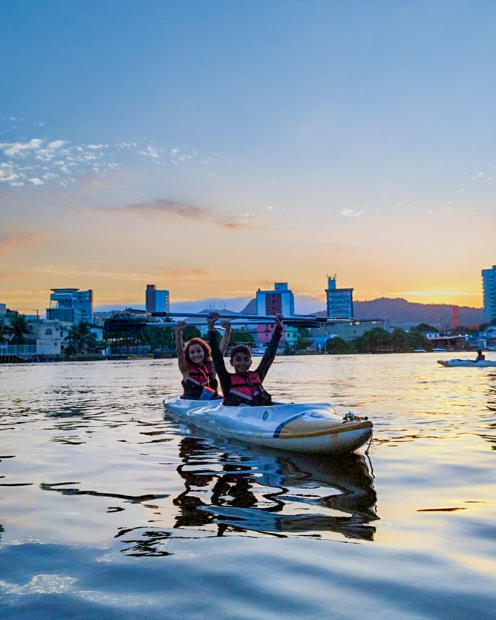 Remada de  Pôr do Sol em Vitória