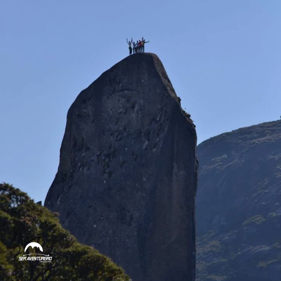 Grupo no cume da Agulha do Diabo