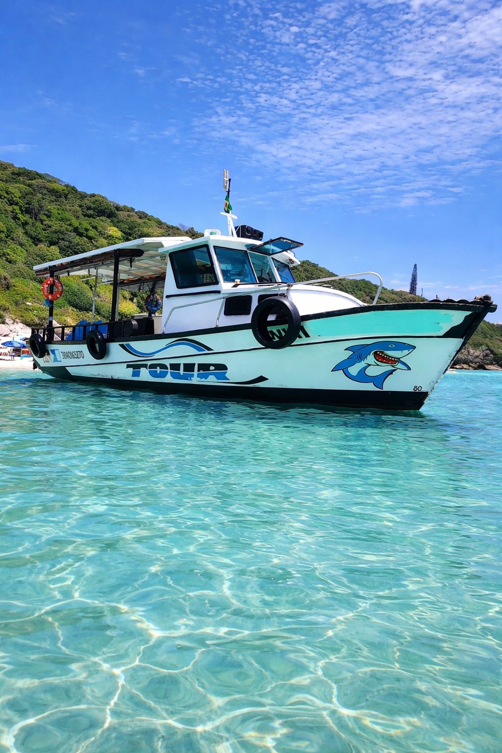 Passeio de Barco Exclusivo em Arraial do Cabo