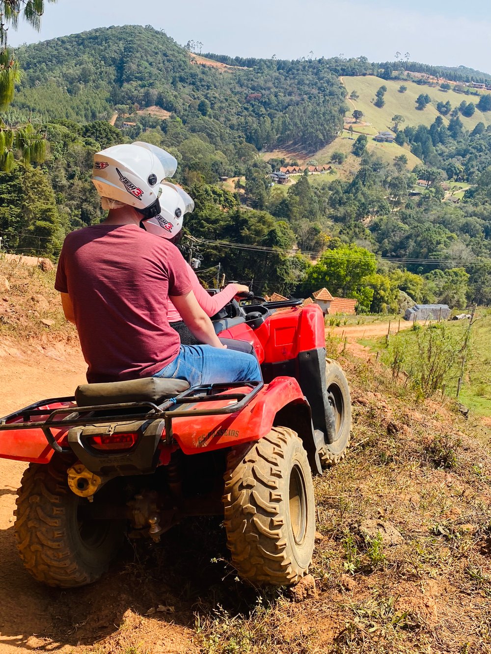 Passeio de quadriciclo 