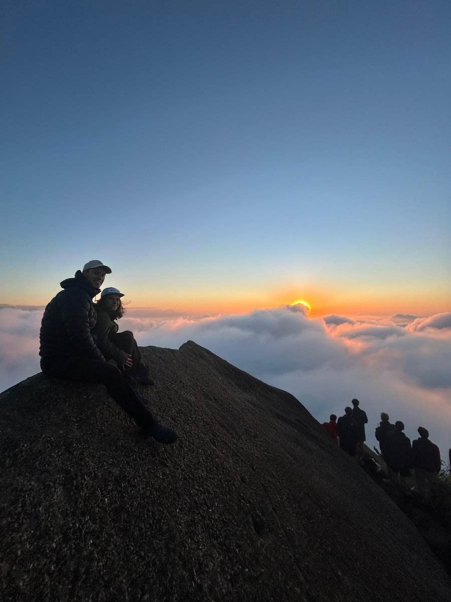 Trilha do Pico do Papagaio