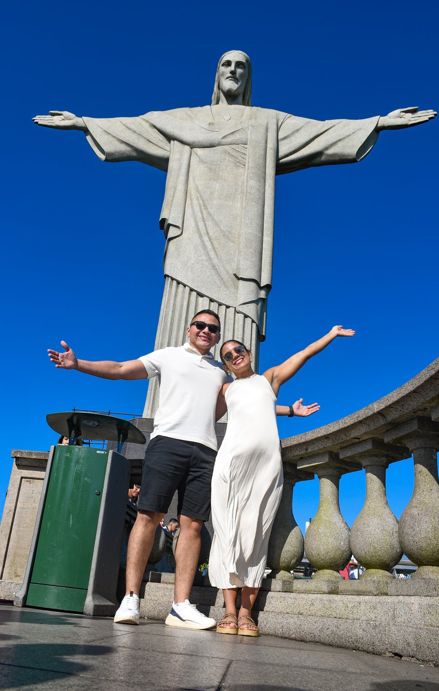 CRISTO REDENTOR COM FOTOS PROFISSIONAIS
