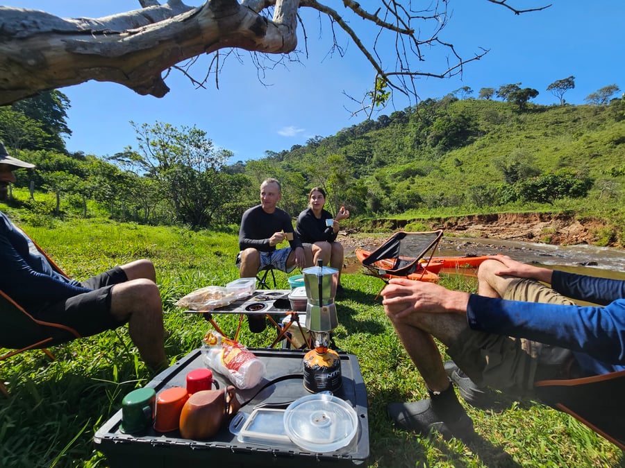 passeio de Caiaque Perto de BH, no Rio das Velhas em Ouro Preto