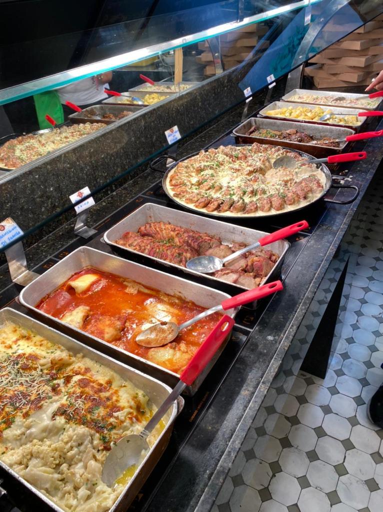 Almoço com buffet liberado