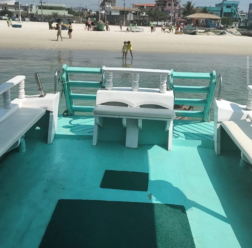 Passeio de Barco Exclusivo em Arraial do Cabo