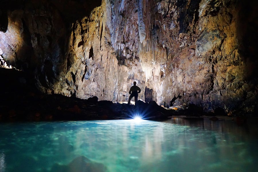 RAPEL NA CAVERNA DO DIABO rio tapagem