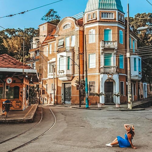 Walking Tour Santa Teresa •