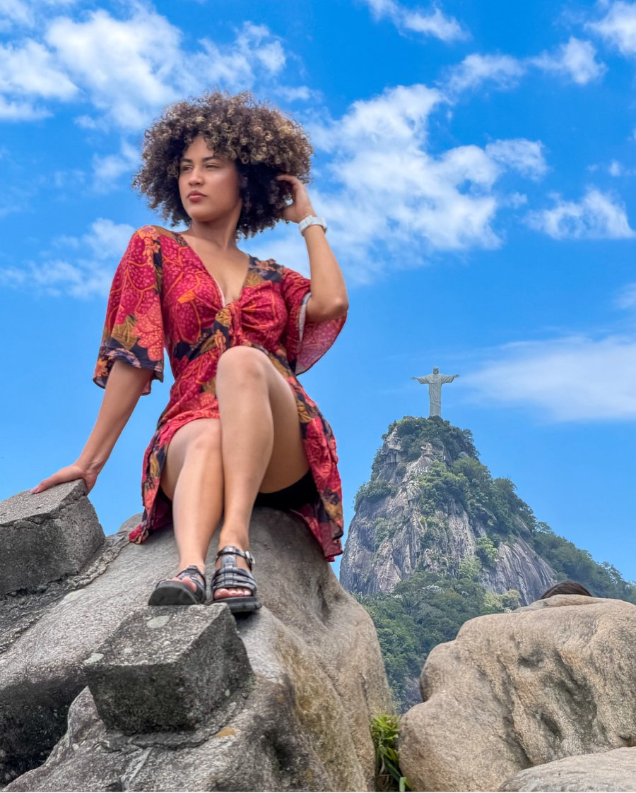     Explore os cenários mais desejados do Rio de Janeiro em um passeio com mirantes, pôr do sol, Arcos da Lapa, Escadaria Selarón e Bondinho.