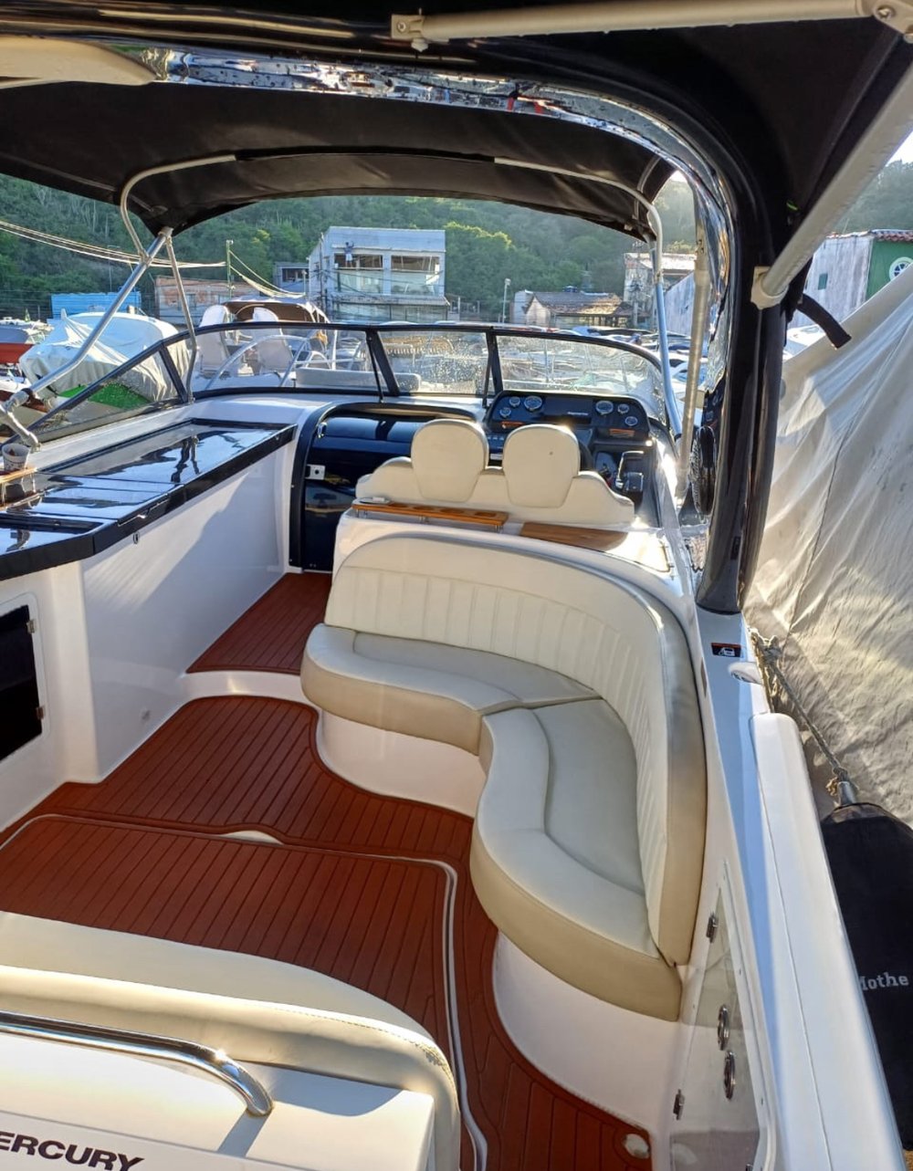 Passeio de Lancha em Cabo Frio