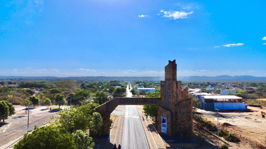 Portal da cidade Castelo do Piauí - onde iniciaremos nossa aventura