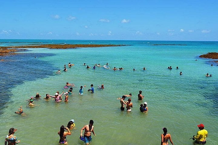 Piscinas Naturais do Seixas – Passeio de Catamarã em João Pessoa