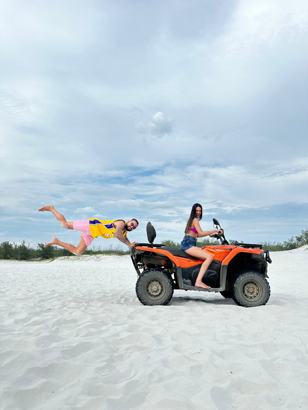 PASSEIO DE QUADRICICLO AUTOMATICO EM ARRAIAL DO CABO